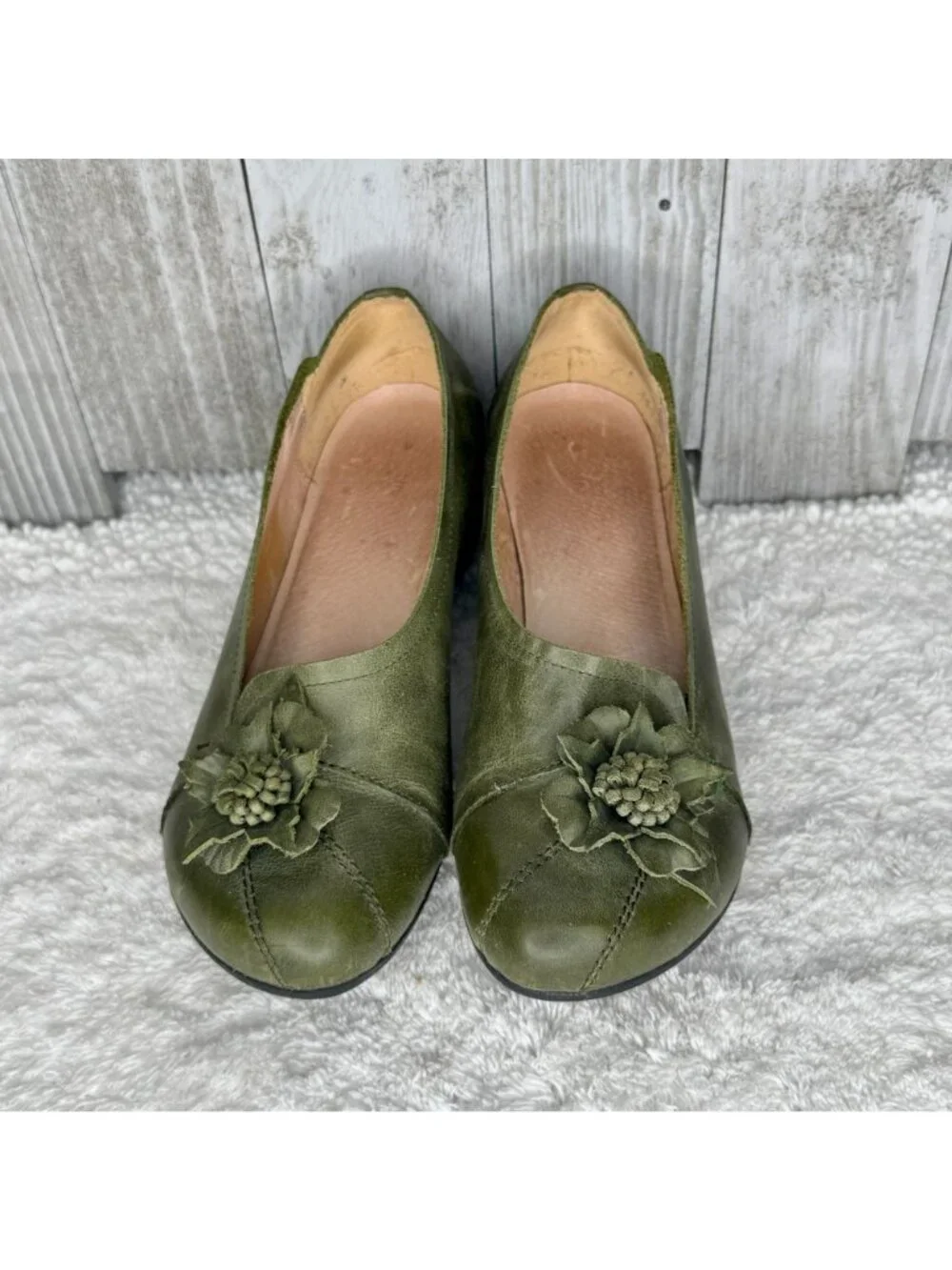 Boutique Handmade Chunky Heel Green Leather Pumps Size 7.5M